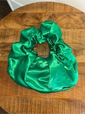 Room Shop Satin Bounce Baguette Bag